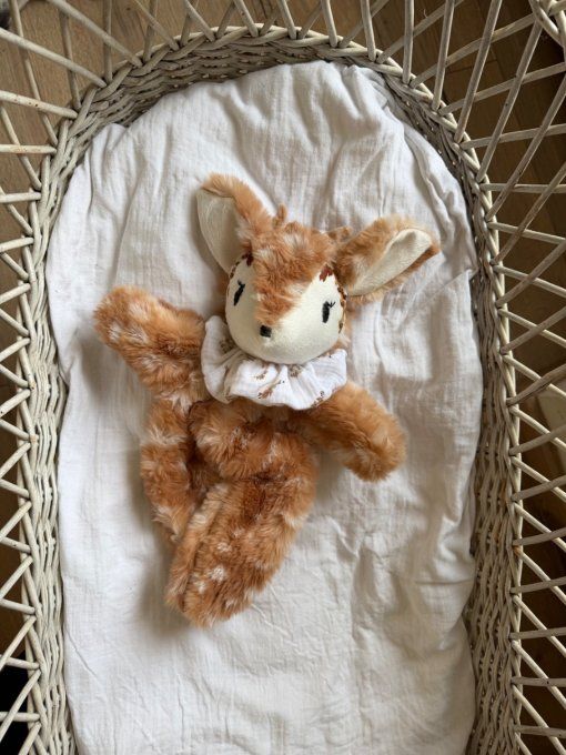 Doudou faon calin
